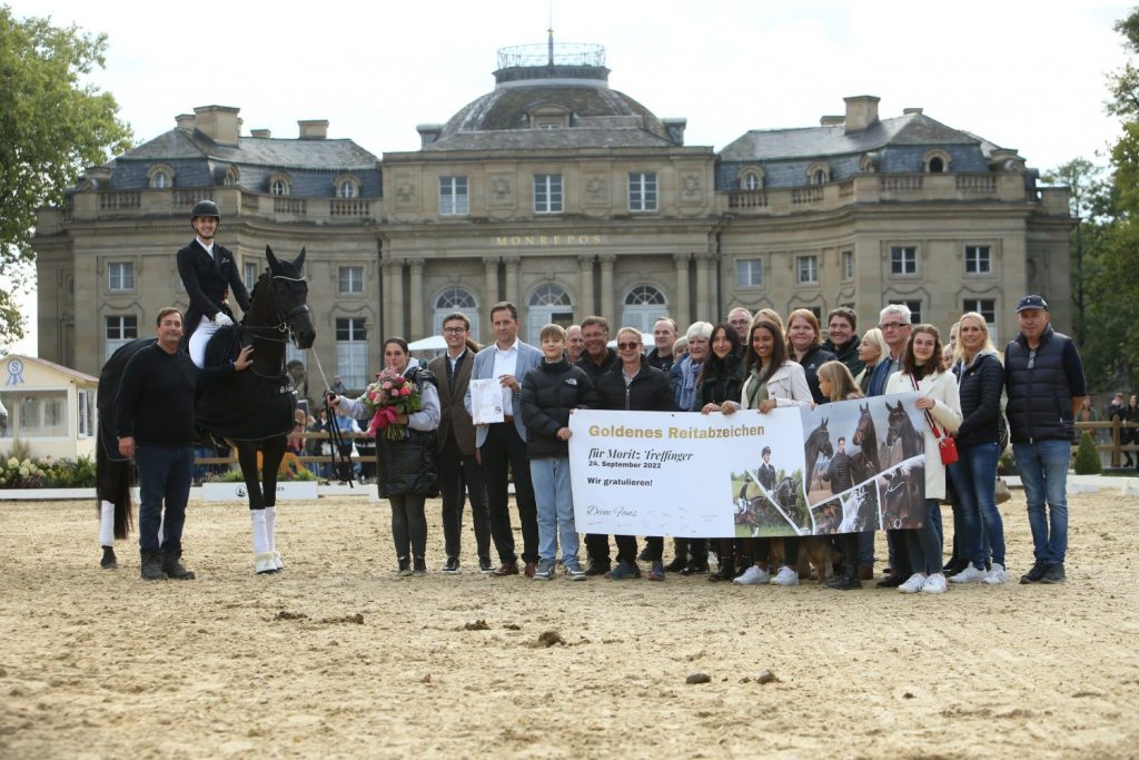 Reiterjournal: Das Goldene Reitabzeichen für Moritz Treffinger